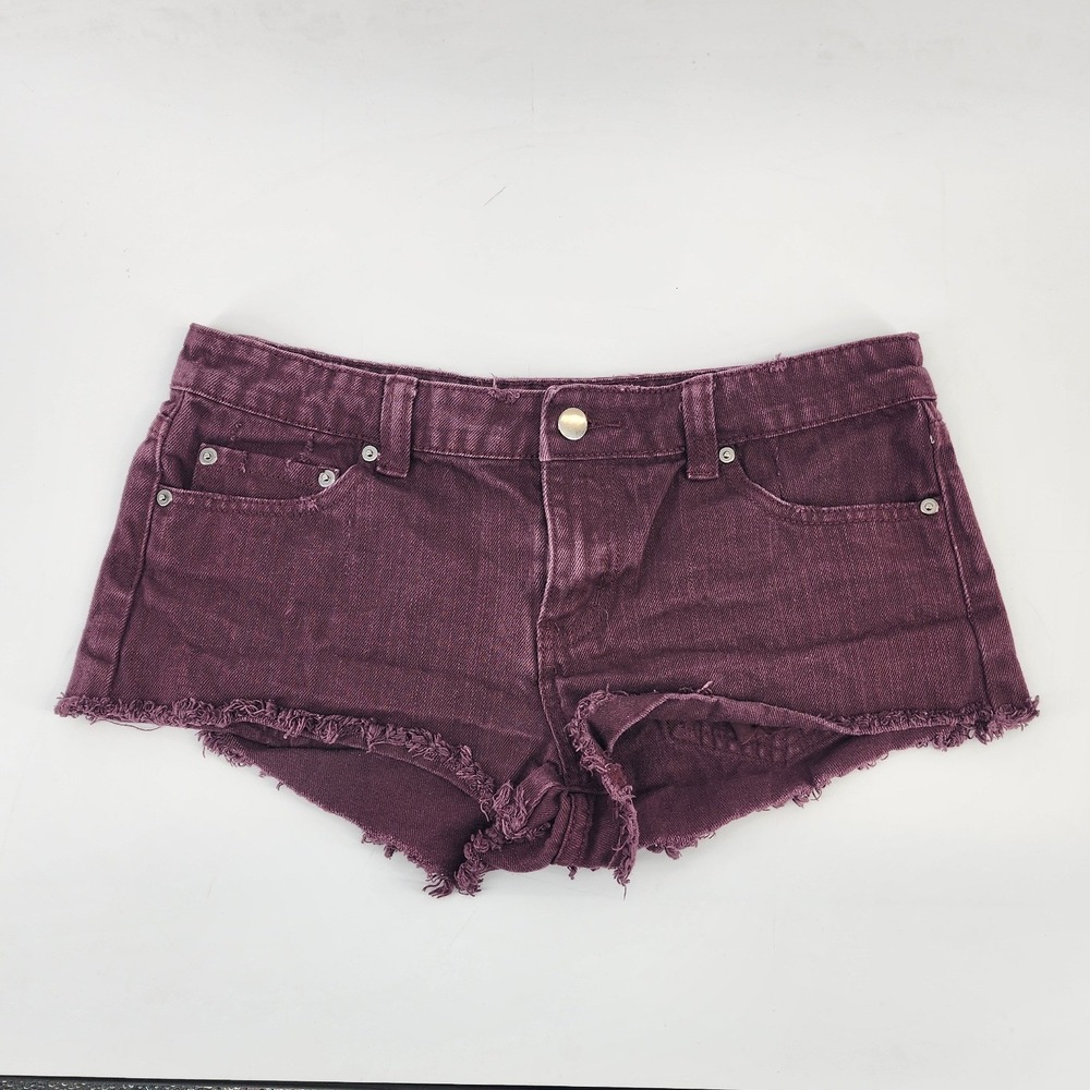 XXI‎ Forever 21 Burgundy Denim Cut Off Shorts Frayed Hem Low Rise 27